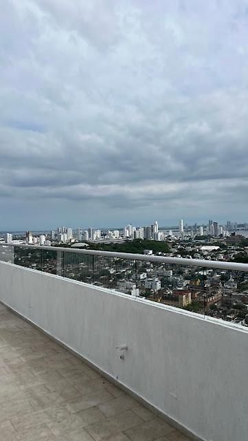 En Torre Primi Apartamento